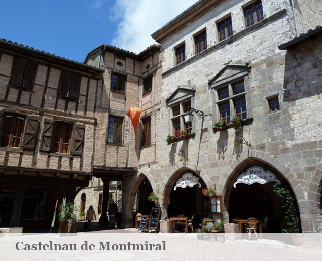 photo vue du centre de Castelnau de Montmiral